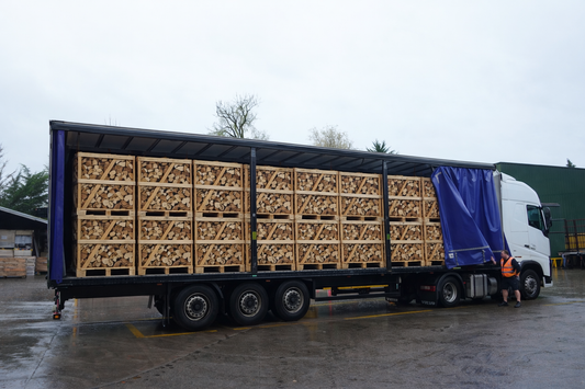 Why Firewood Crates Are Better Than Bulk Bags